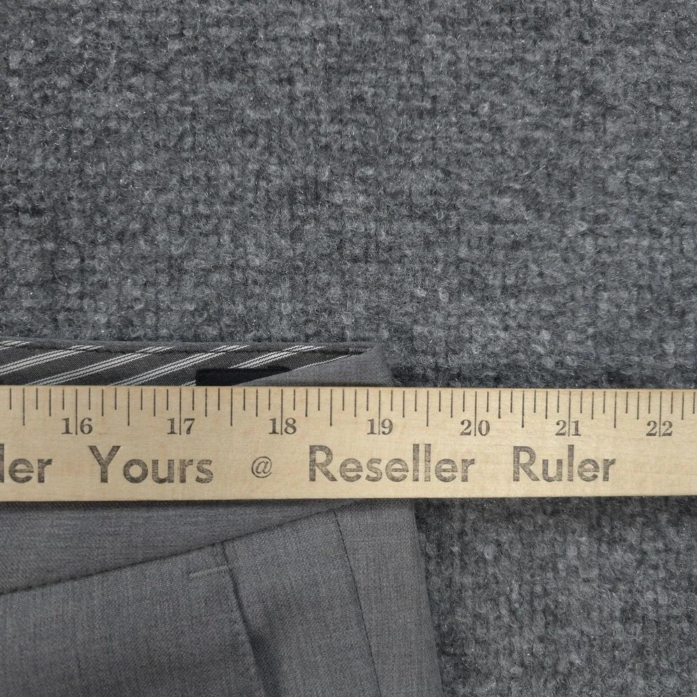 Hugo Boss Pants Mens 38x33 Gray Cagan 100% Virgin‎ Wool Dress Slacks Business